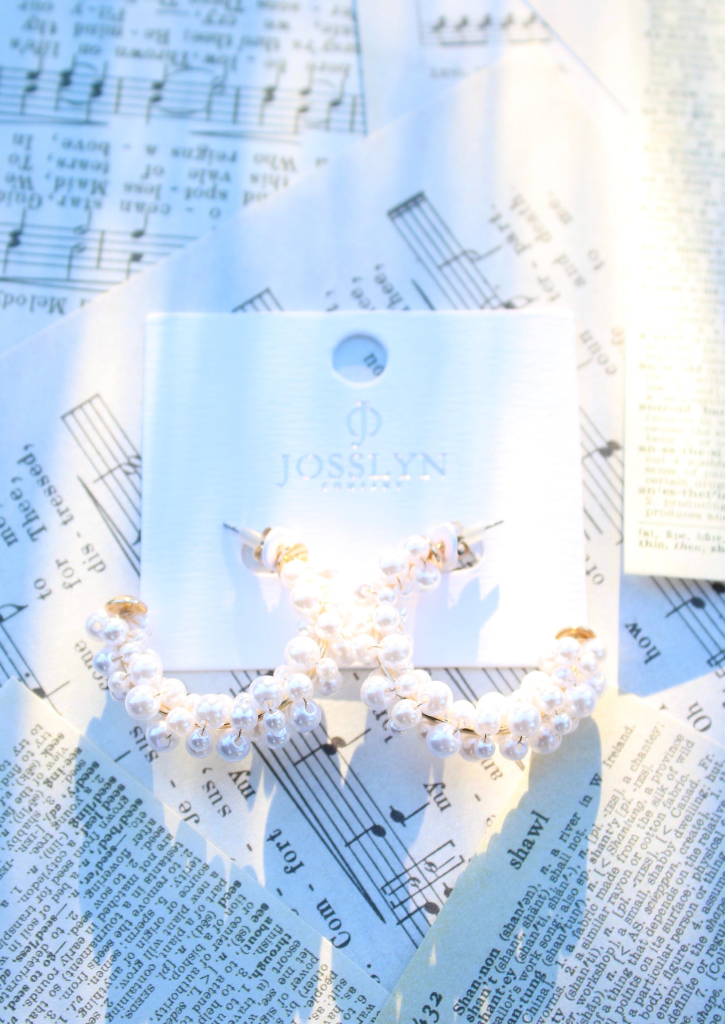 dylin pearl hoops