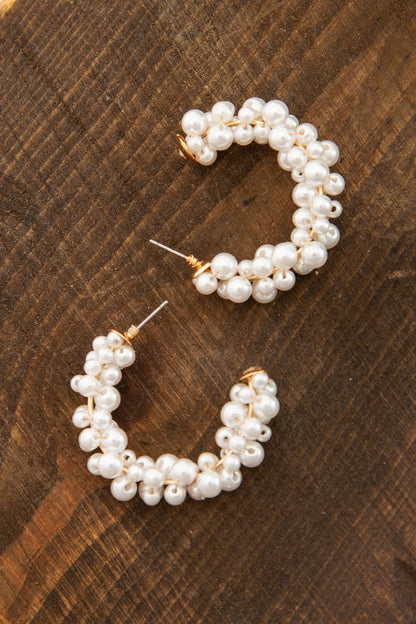 dylin pearl hoops