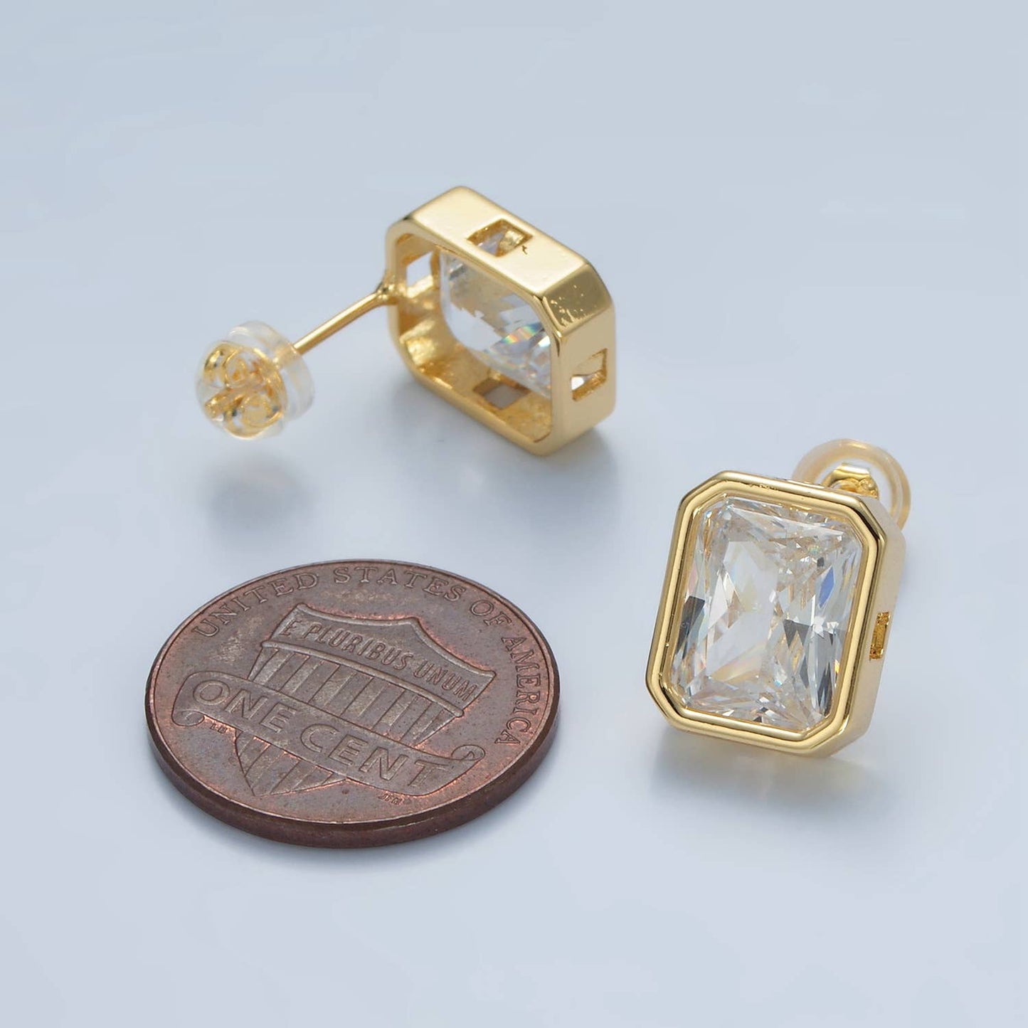 diamond stud earring